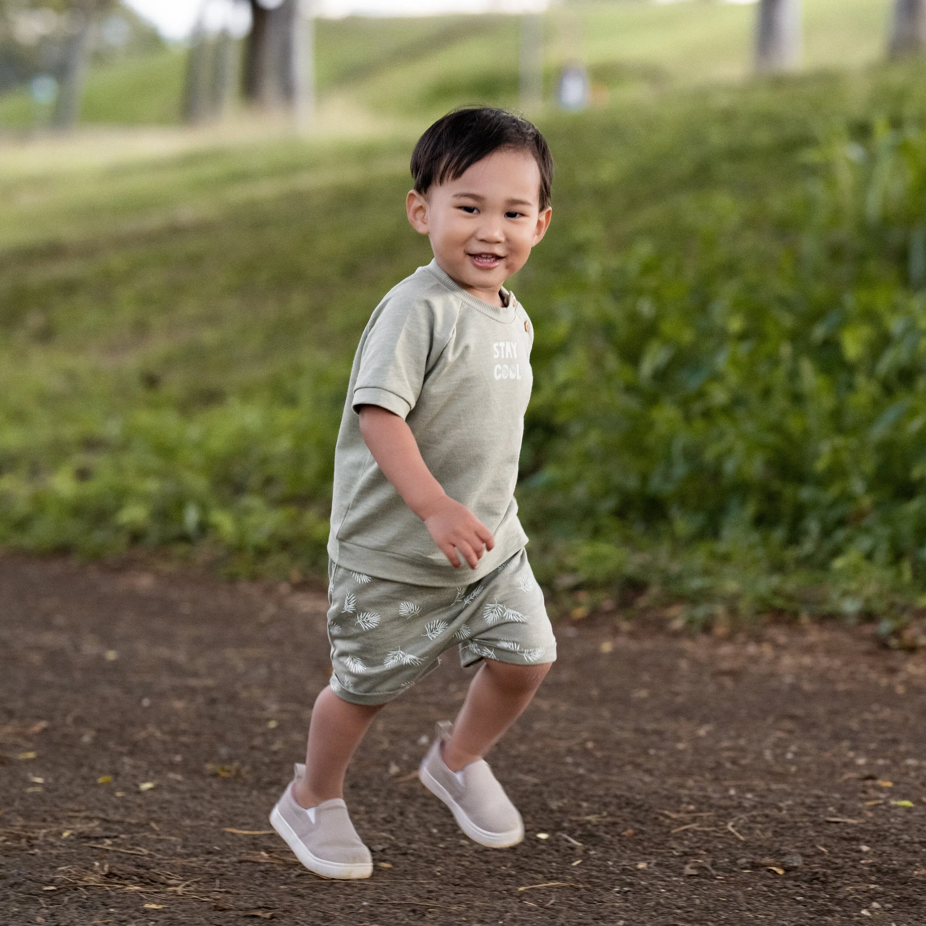 2-Piece Baby Boys Palms T-Shirt and Shorts Set Gerber Childrenswea