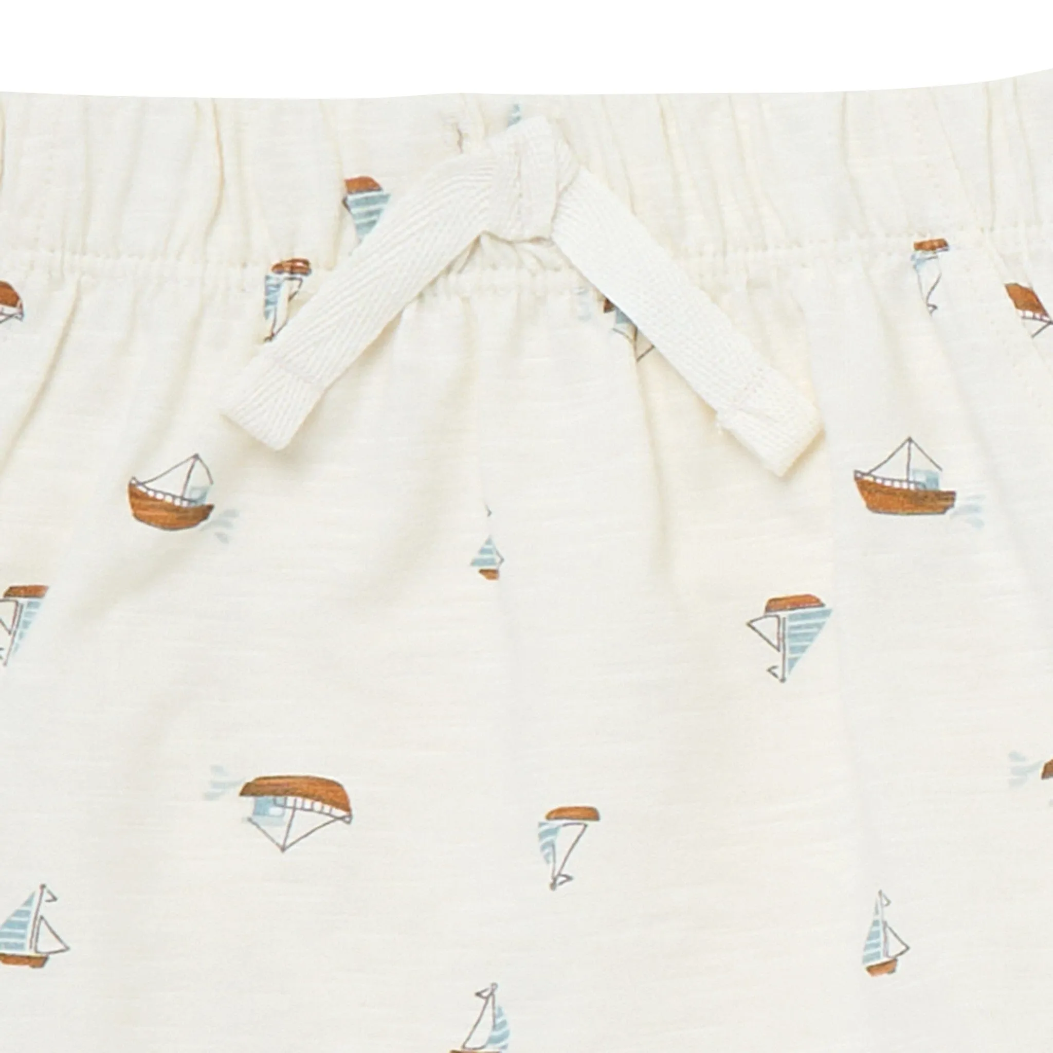 4-Piece Baby Boys Ivory Sailboats Sleeveless Shirts and Shorts Set Gerber Childrenswea