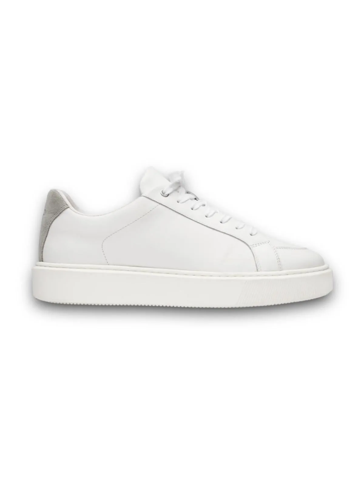 Capo Essential Trainer White