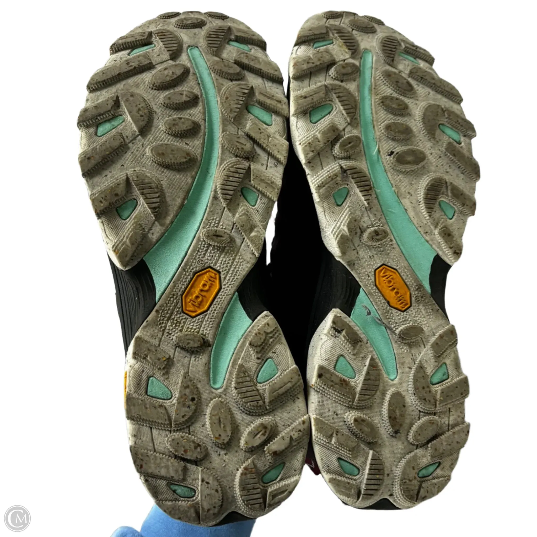Shoes Athletic By Merrell In Grey & Red, Size: 9