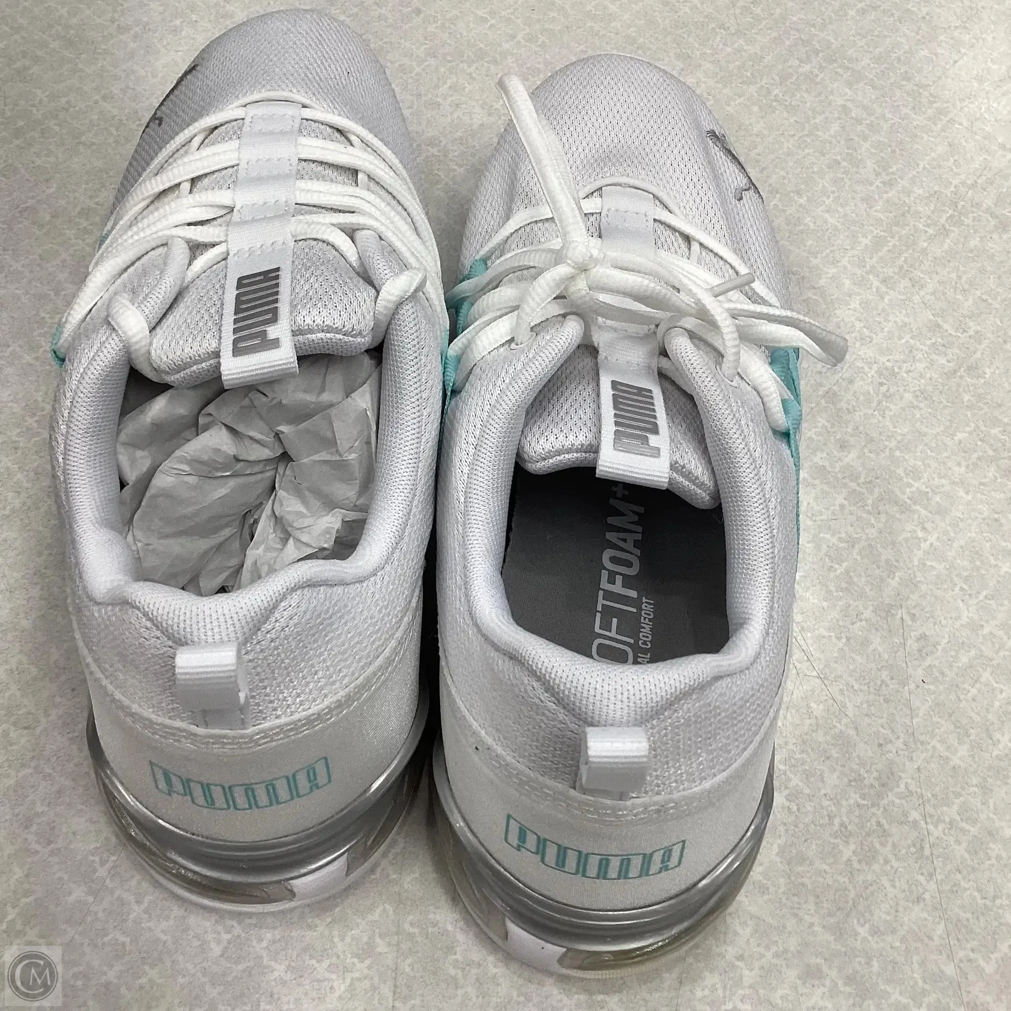Shoes Athletic By Puma In White, Size: 9.5