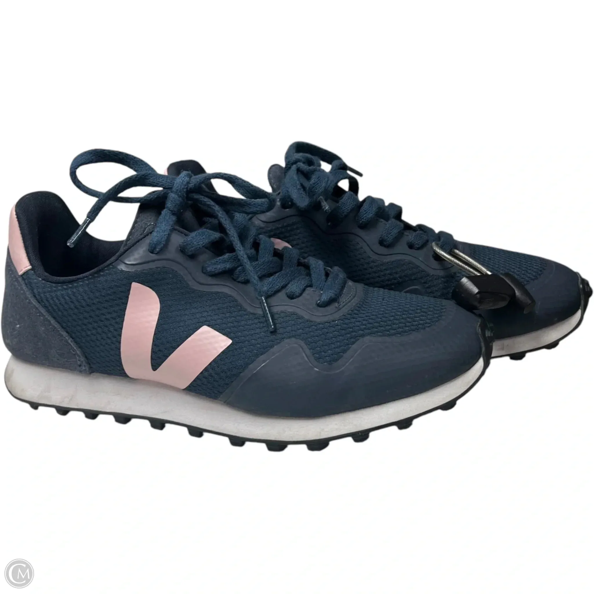 Shoes Athletic By Veja In Navy, Size: 7