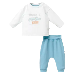 White Croc Graphic Outfit